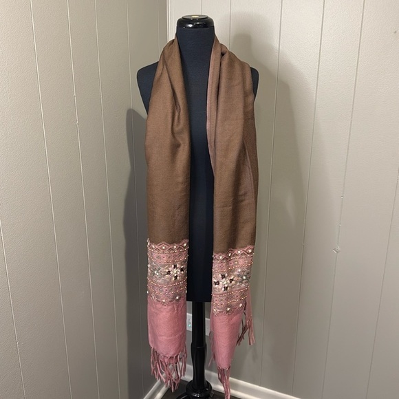 Accessories - Women’s Long Scarf Fringe Beaded Sequins Embroidered Casual Winter Outdoor
